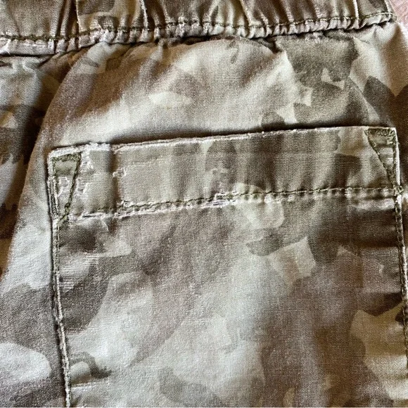 Carter's Toddler Boys Bundle of 7 Shorts for Spring Summer. Size 3T - Picture 9 of 16